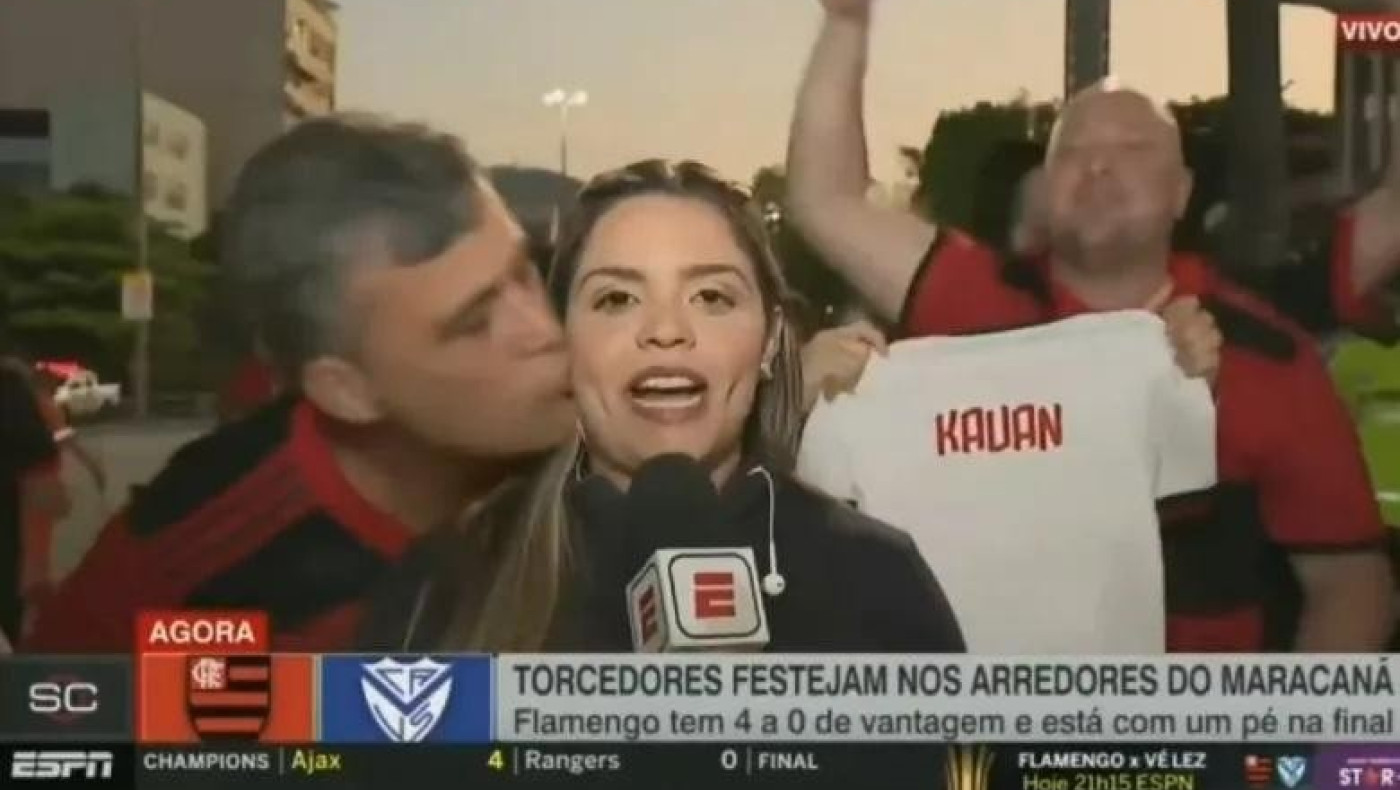 Οπαδός τιμωρήθηκε γιατί φίλησε ρεπόρτερ του ESPN στον αέρα