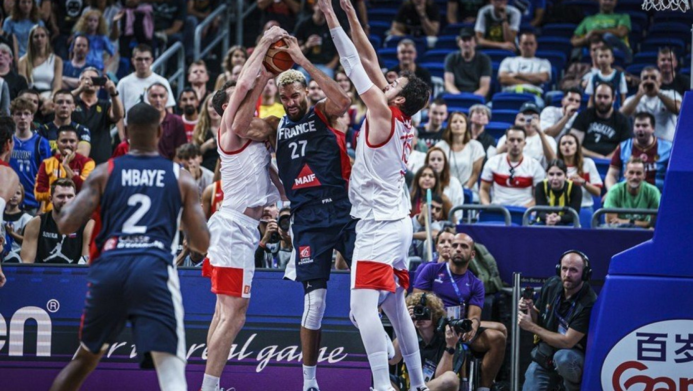 Eurobasket 2022: Άντεξε η Γαλλία και καθάρισε με τον Γκομπέρ την Τουρκία στην παράταση