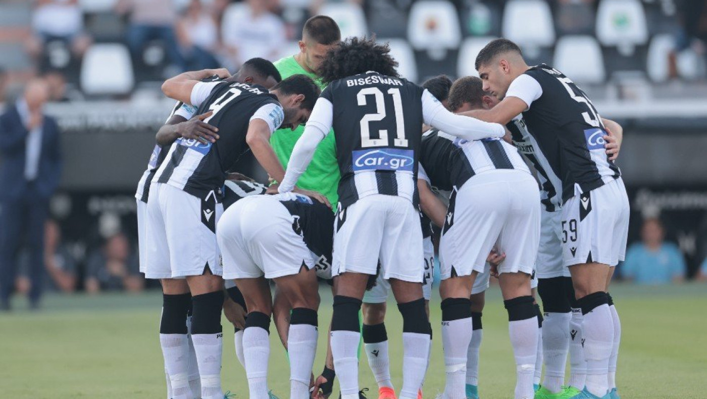 ΠΑΟΚ είσαι, θα φτύνεις αίμα!!