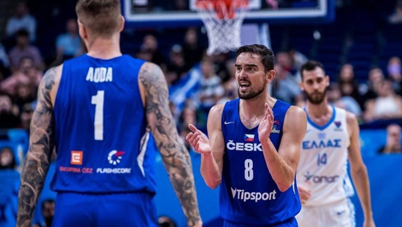 Σατοράνσκι: «Έτσι άλλαξε ο Ιτούδης το ματς και μας νίκησε η Ελλάδα»