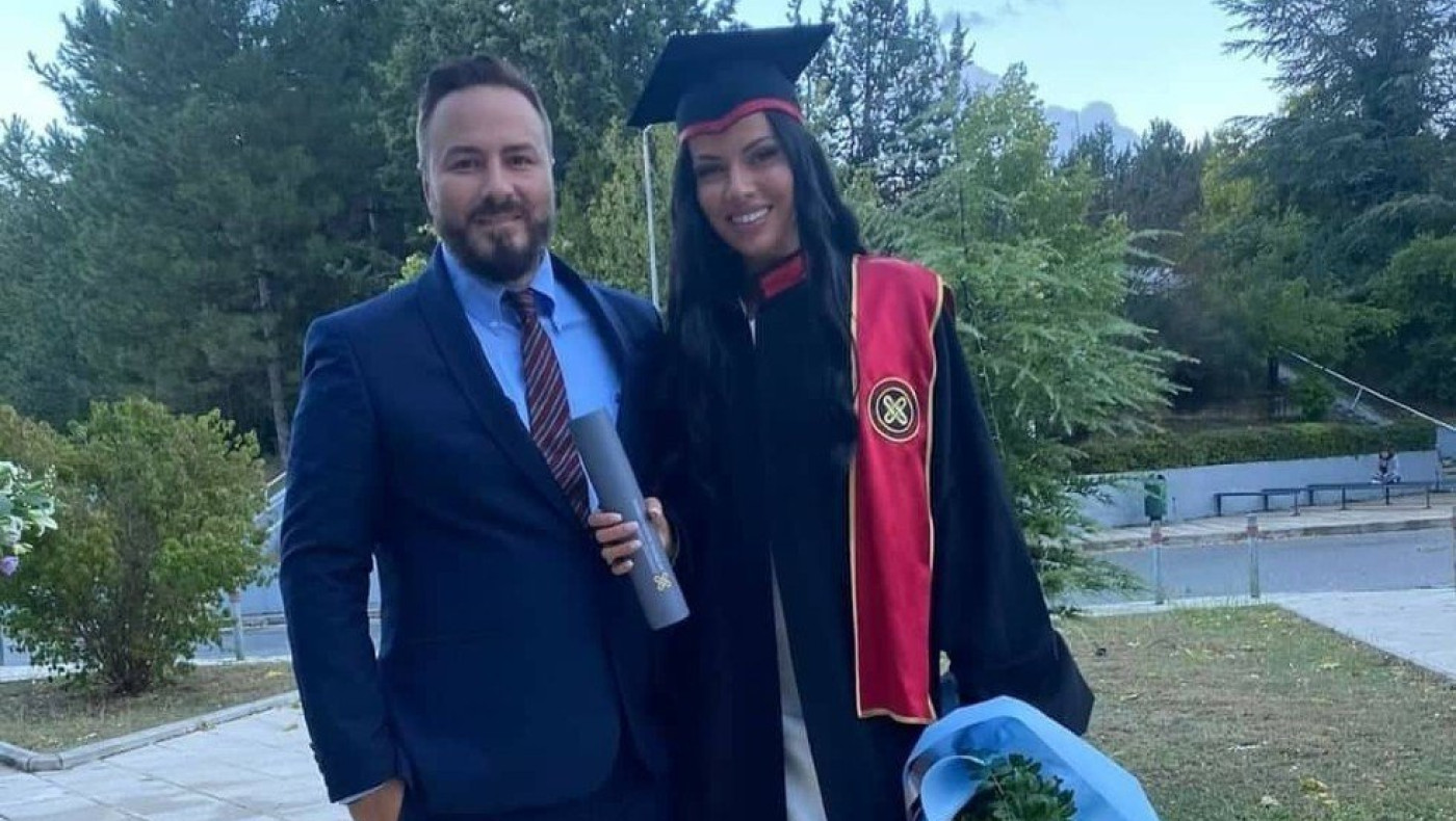 Η Φανή Αρβανιτίδου, σύζυγος του Διαμαντή Γκολιδάκη, ολοκλήρωσε το μεταπτυχιακό της σε επενδύσεις και περιβάλλον