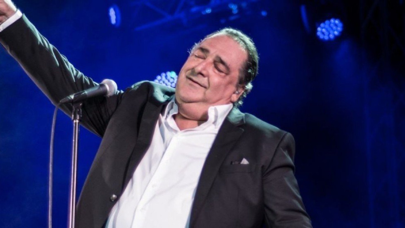 Βασίλης Καρράς: Βίντεο από τα γυρίσματα του νέου μουσικού κλιπ