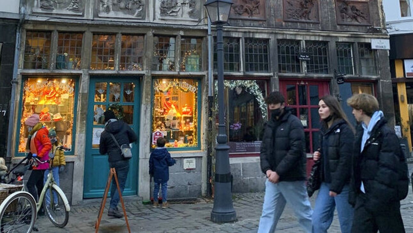 Ενεργειακή κρίση: Μέτρα μείωσης κατανάλωσης ρεύματος και από τους καταστηματάρχες