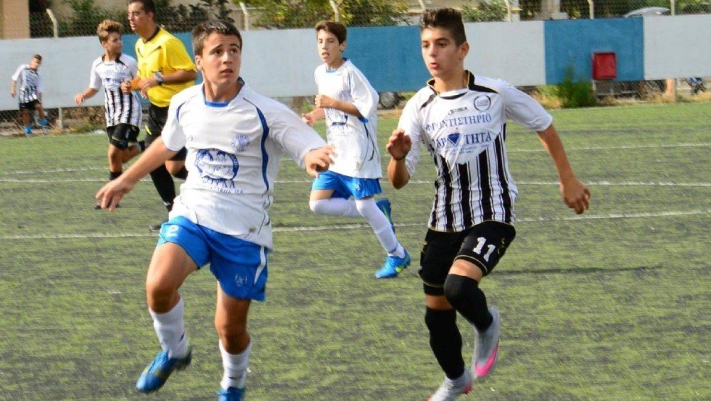 Κουλιεράκης: Η φωτό-ντουκουμέντο και το αντράκι 13, 5 ετών!