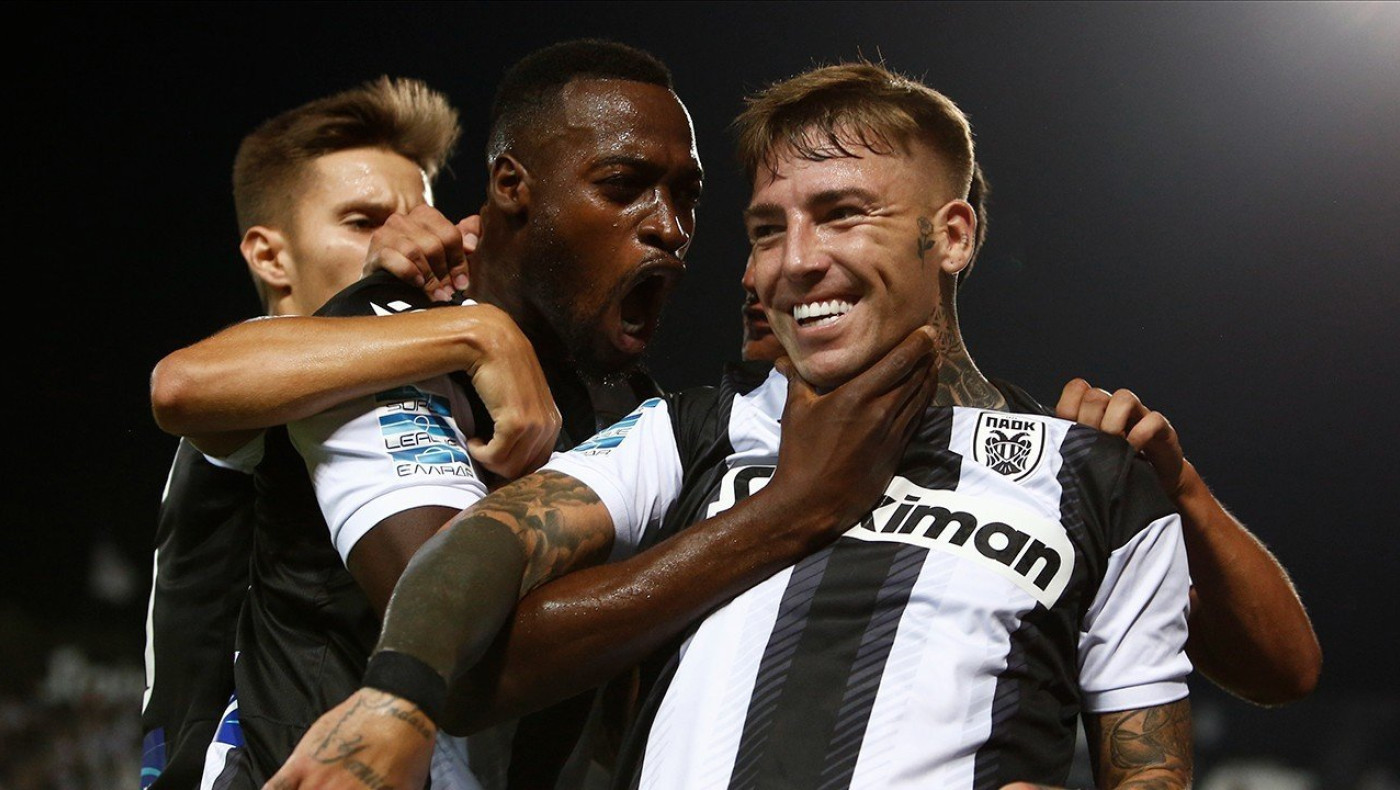 Βέμπερ: «Δύσκολα να αντικατασταθεί ο Νάρεϊ»