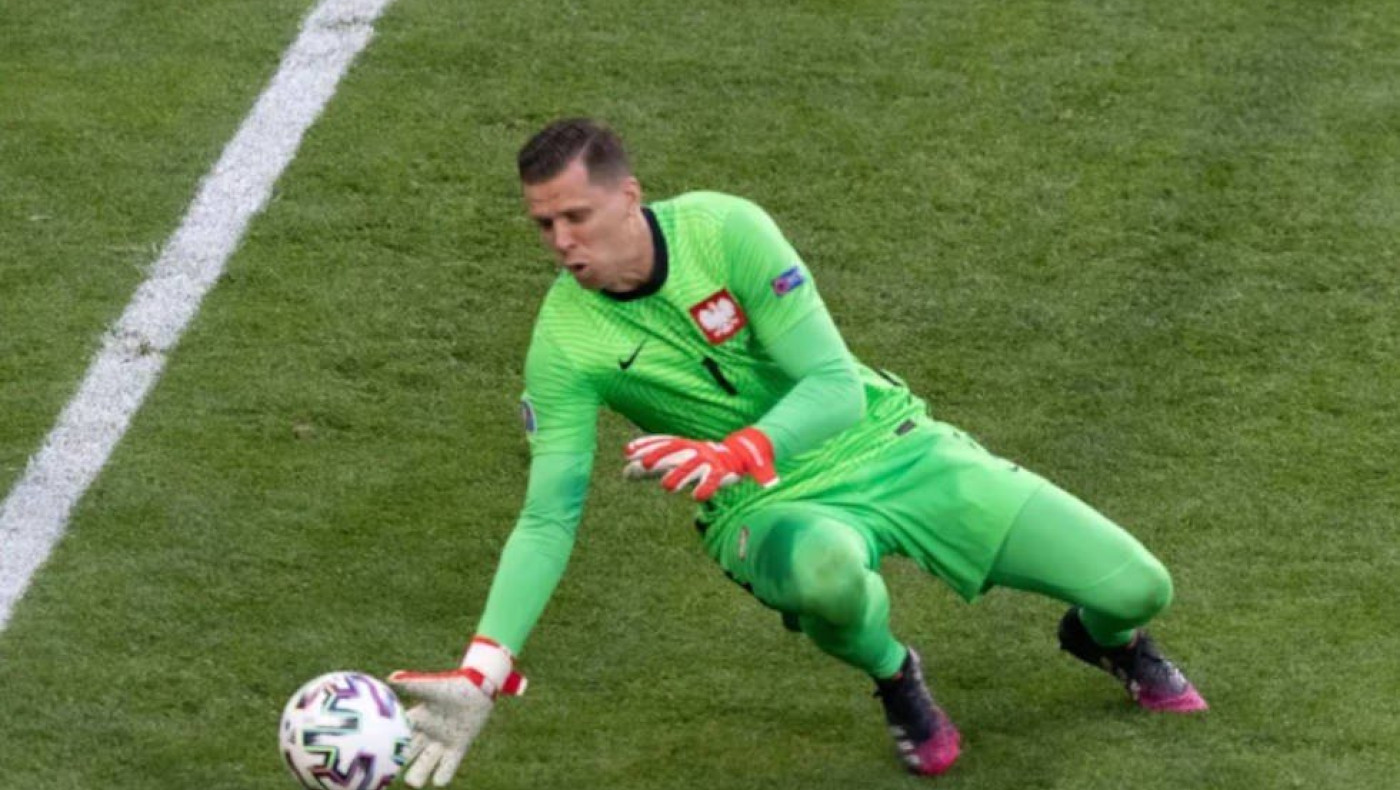 Πολωνία: Ο προπονητής «τσάκωσε» τον Σέζνι να καπνίζει! (vid)