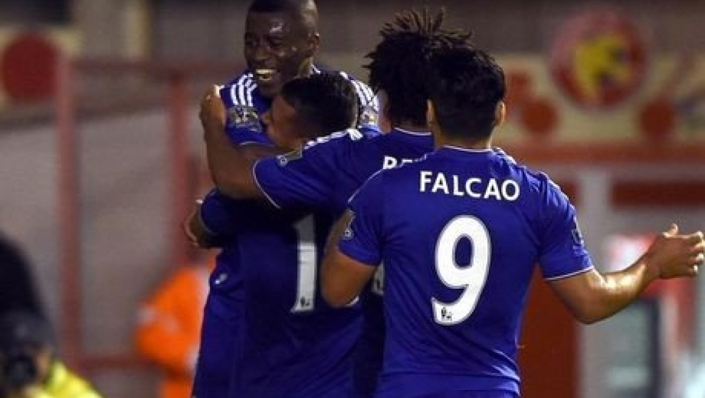 Άνετες προκρίσεις για Τσέλσι και Γιουνάιτεντ