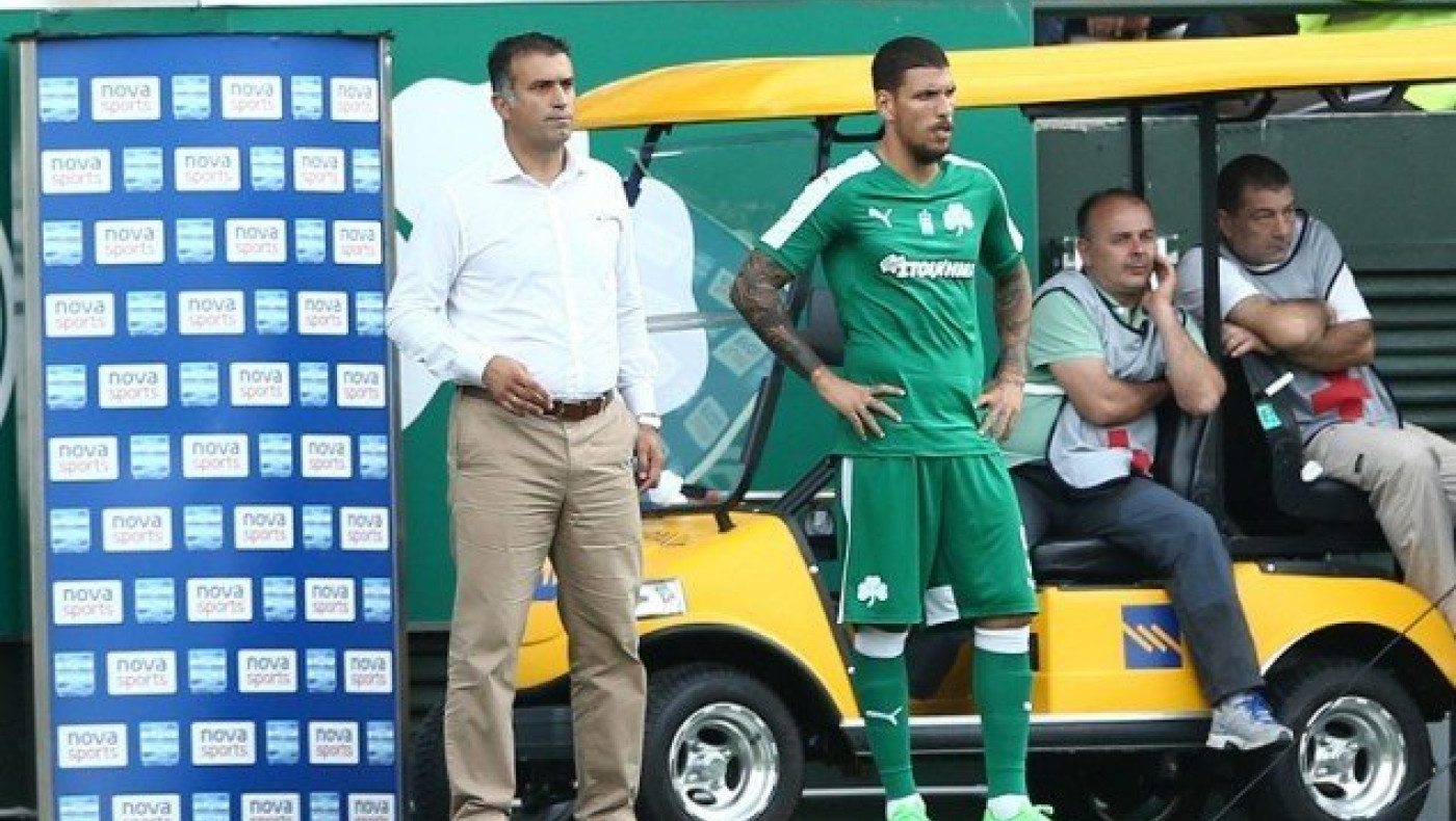 Έντονες αποδοκιμασίες στη Λεωφόρο! 