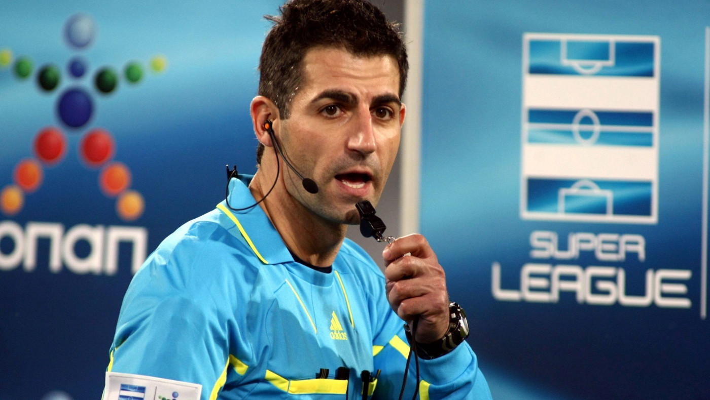 Άλλο σφυρίζω ότι βλέπω κι άλλο… ότι μου λένε βλέπω