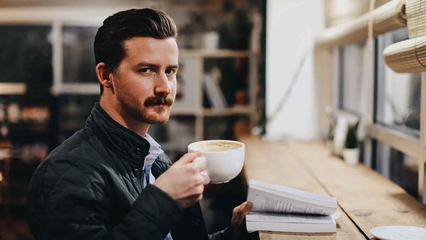 Υπάρχει ρόφημα που μπορεί να βοηθήσει να γεράσετε καλά: Αρκούν και 2 φλυτζάνια την μέρα