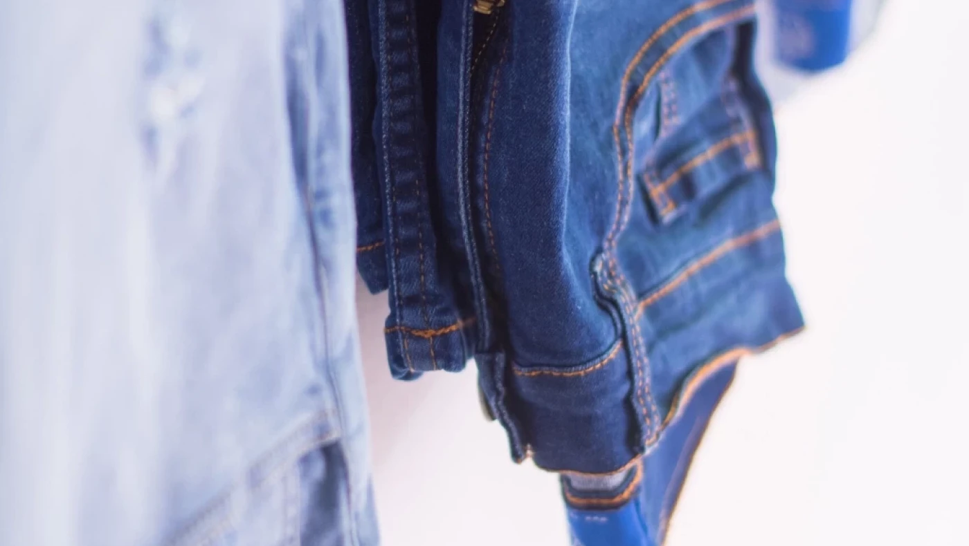 Γιατί υπάρχει η μικρή τσέπη στο τζιν σου;