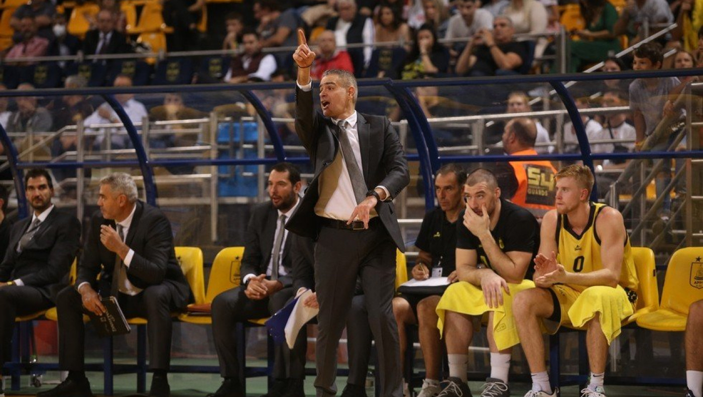 Καστρίτης: «Δείξαμε χαρακτήρα, είμαστε οικογένεια»