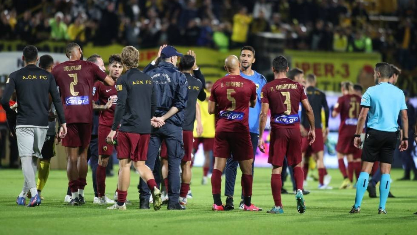 Τσατάλης για Βικελίδης: «0-2 αντί 0-8 με Πορτογάλο κλόουν που δεν βρήκε την ευκαιρία!»