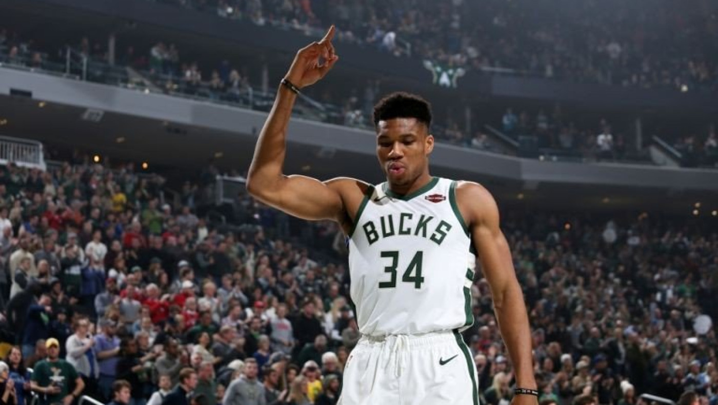 Μπακς-Μπλέιζερ (119-111) : Επιστροφή στις νίκες με... 37αρα του Γιάννη