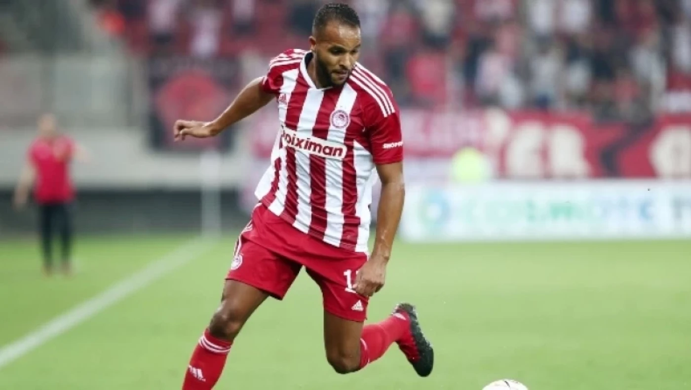 Ολυμπιακός: Αποστολή με Ελ Αραμπί, Ρέτσο και Σαμασέκου, έξω οι Σισέ, Μαρσέλο και Άβιλα