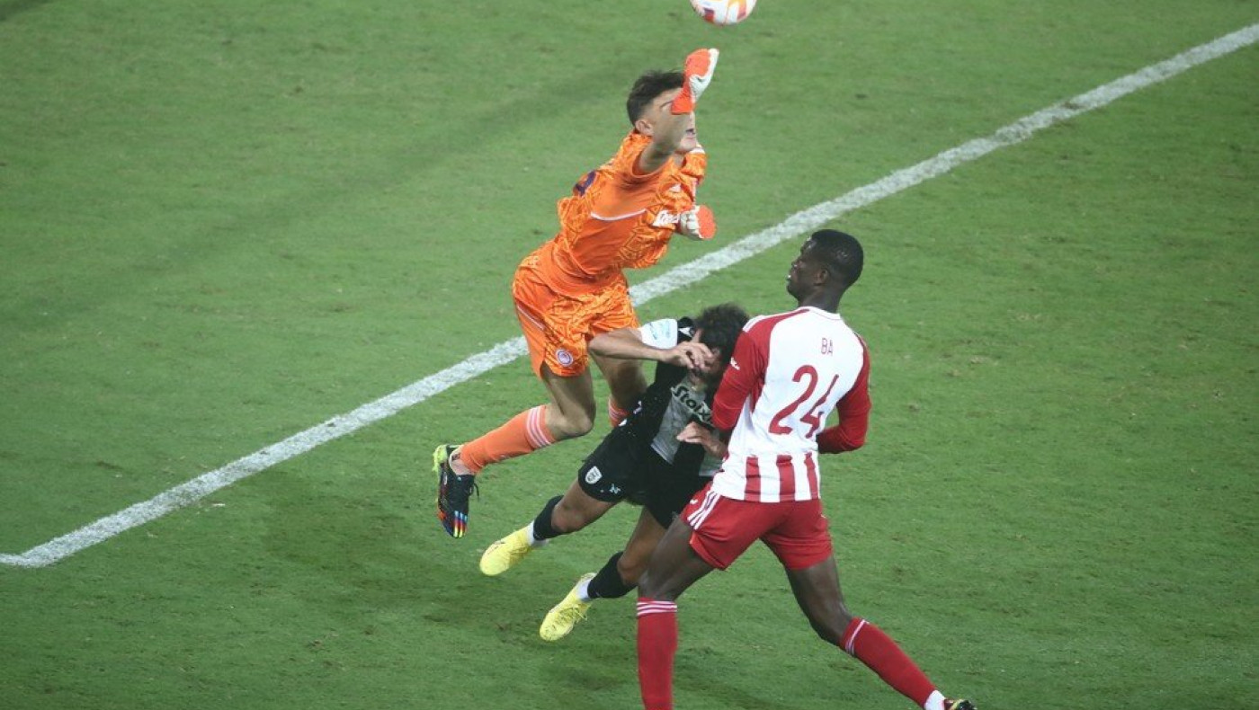 Η ένοχη σιωπή του Τρεϊμάνις στις διαμαρτυρίες Λουτσέσκου, Καρυπίδη