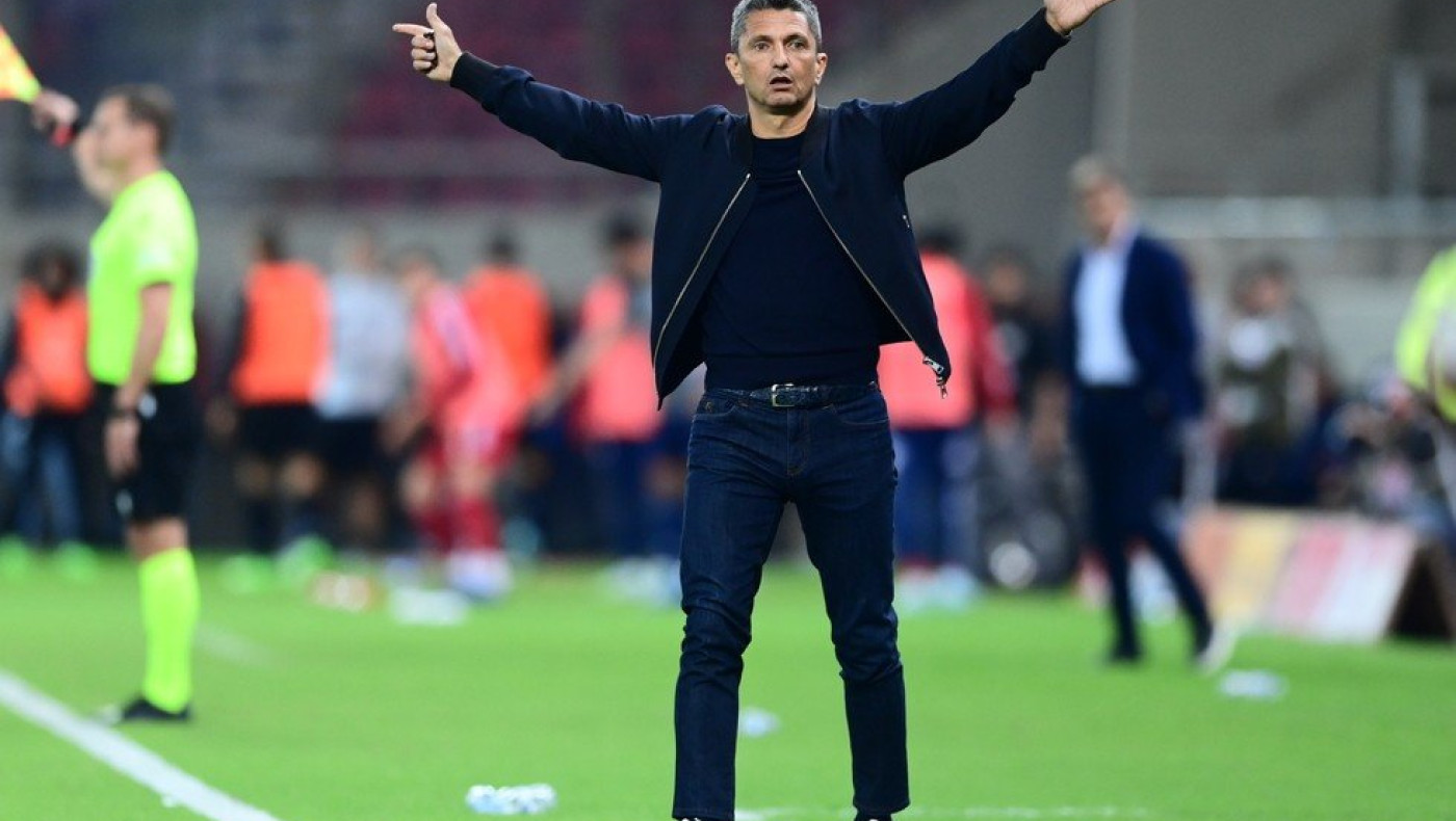 Αποχώρησε από τη συνέντευξη Τύπου ο Λουτσέσκου: «Όταν θα σέβεστε εσείς, θα σεβόμαστε και εμείς»