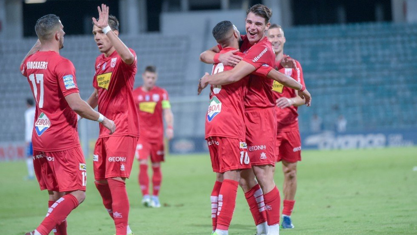 Super League: Δοκιμασία του Ολυμπιακού στο Αγρίνιο, ντέρμπι στο Περιστέρι