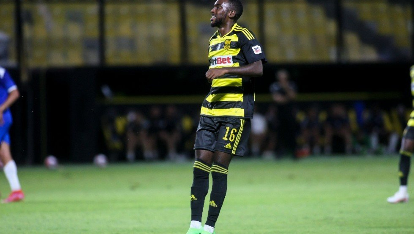 «Η Σπόρτινγκ προσπαθεί να απαλλαγεί από τον Καμάτσο» γράφουν οι Πορτογάλοι