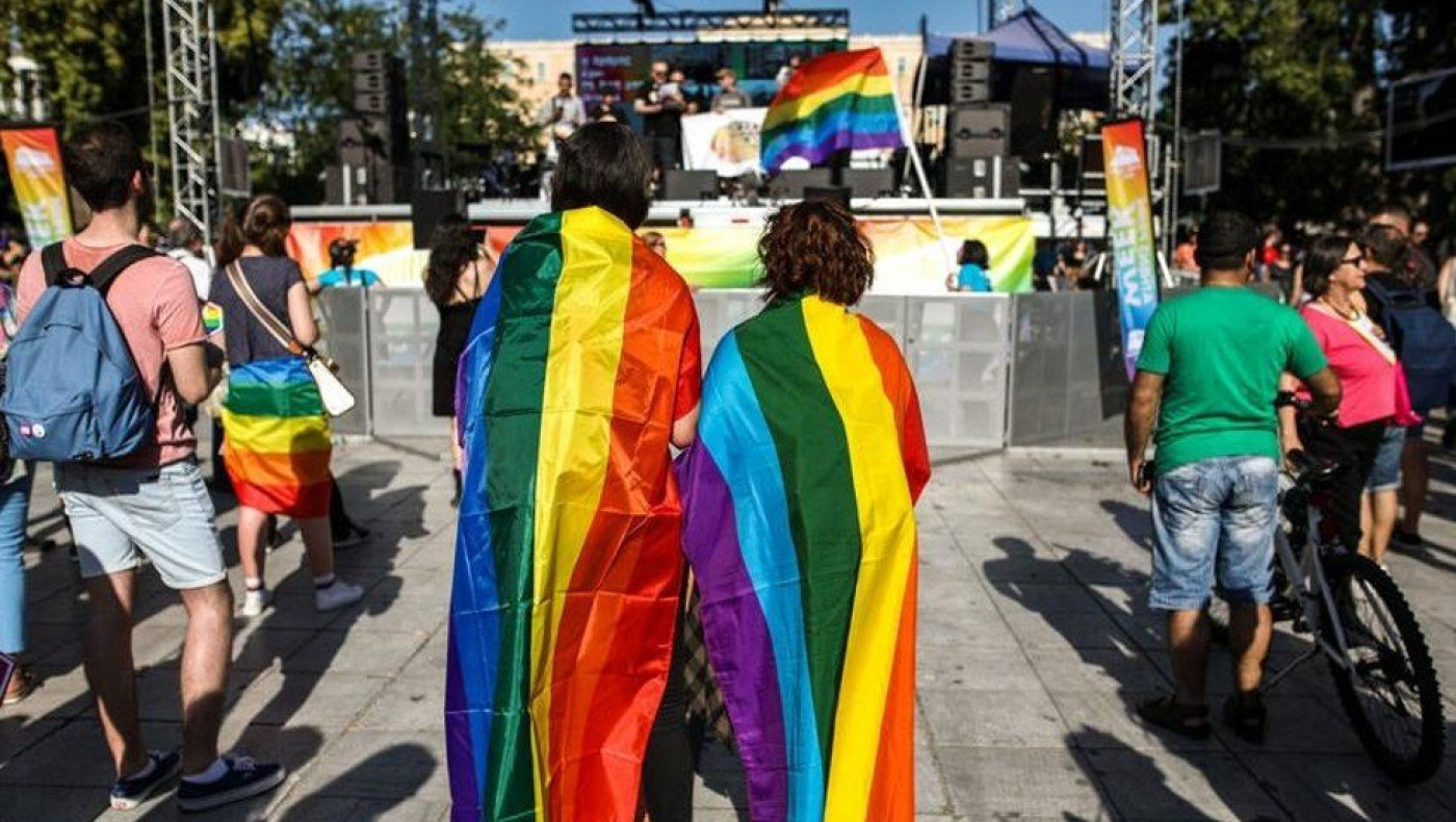 Ρωσία: Το κοινοβούλιο ψήφισε νόμο που απαγορεύει την «προπαγάνδα υπέρ των ΛΟΑΤΚΙ»