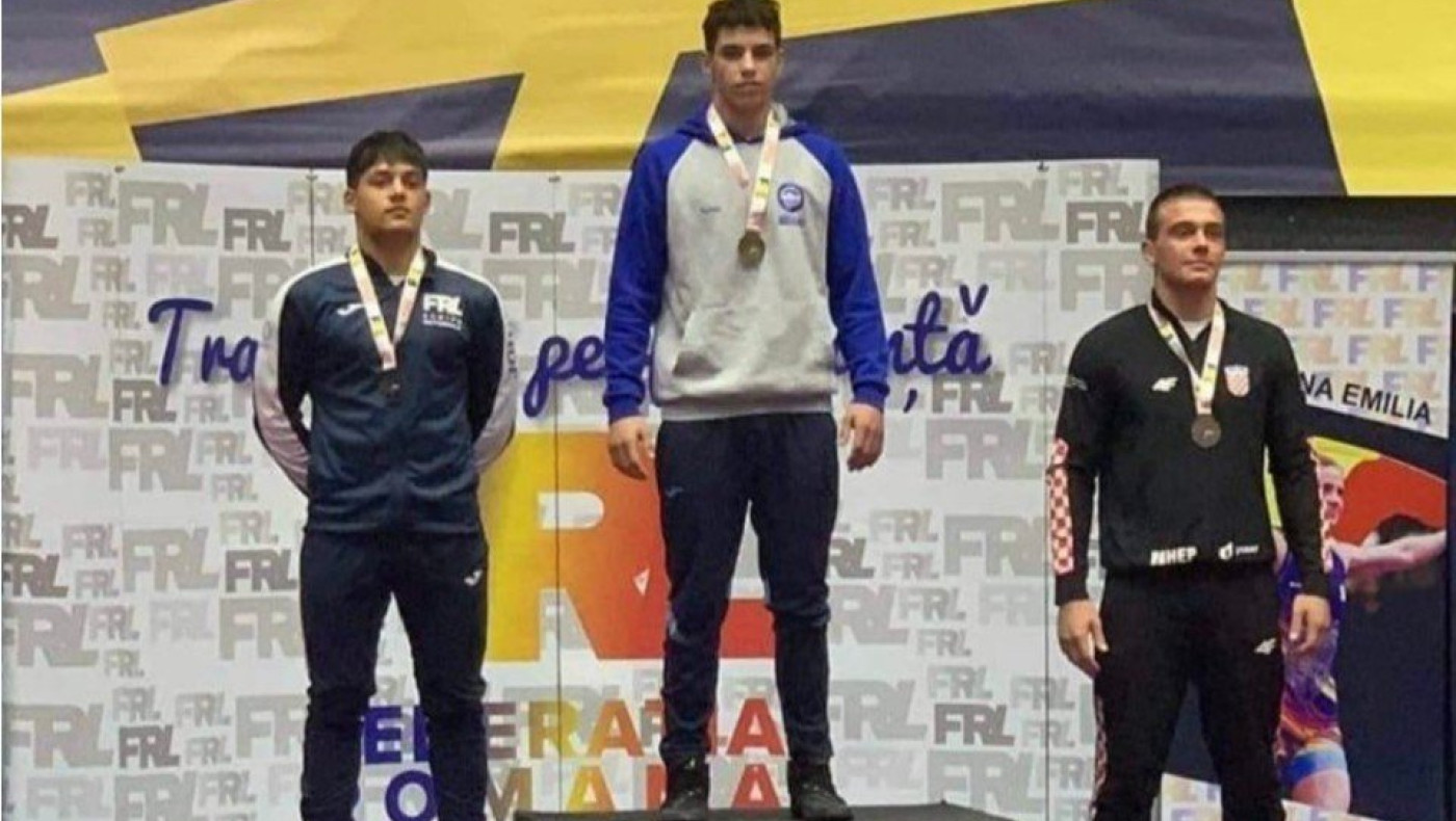 Πάλη: Πρώτος στα Βαλκάνια ο «ασπρόμαυρος» Γιαγκουνίδης