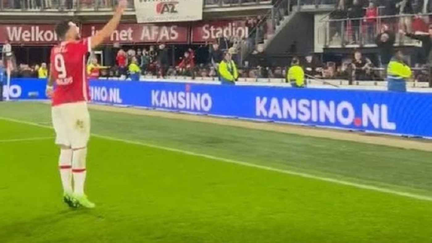 Παυλίδης: «Οργανωτής» στην κερκίδα της Άλκμααρ (vid)