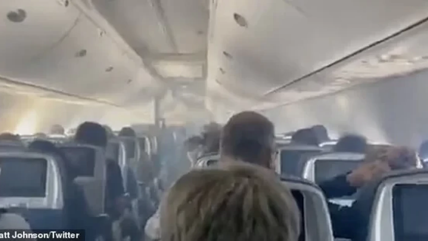 Πανικός εν ώρα πτήσης: Γέμισε καπνό η καμπίνα- «Ήρθε το τέλος»