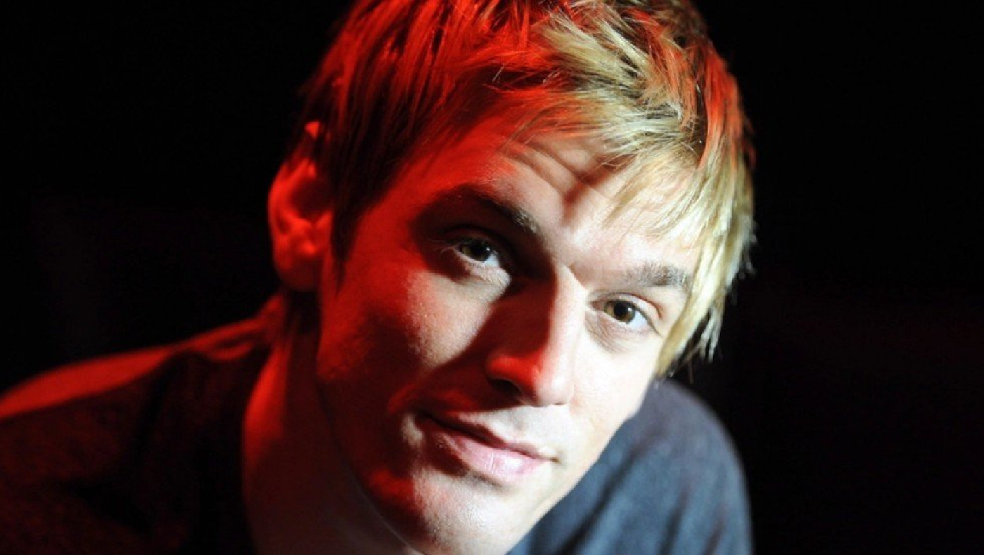 Πέθανε ο τραγουδιστής Άαρον Κάρτερ, σε ηλικία 34 ετών