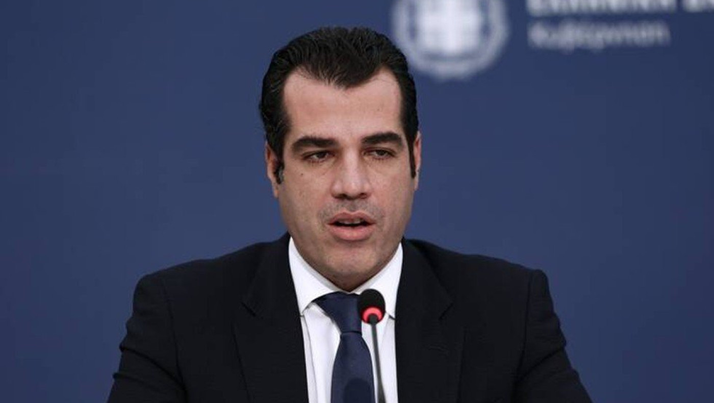 Πλεύρης: Φοβάμαι ότι δεν θα μπορώ να κλείνω τραπέζι στα μπουζούκια αν πω το όνομά μου λόγω αντικαπνιστικού