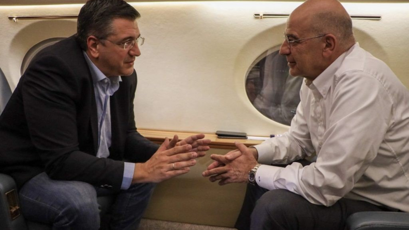 Με το κυβερνητικό αεροσκάφος στην Ελλάδα ο Τζιτζικώστας