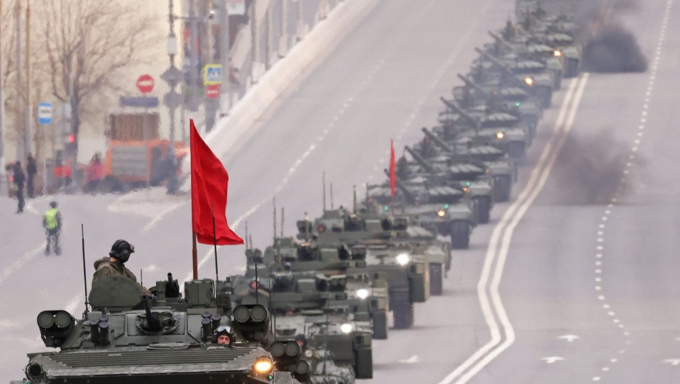 Η σοκαριστική πρόβλεψη για τον Γ' Παγκόσμιο Πόλεμο: «Το τέλος της Δύσης μέσα σε πέντε ημέρες!»