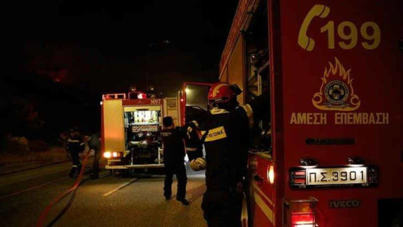 Φωτιά στην Κορινθία: Πυροσβέστης υπέστη καρδιακό επεισόδιο