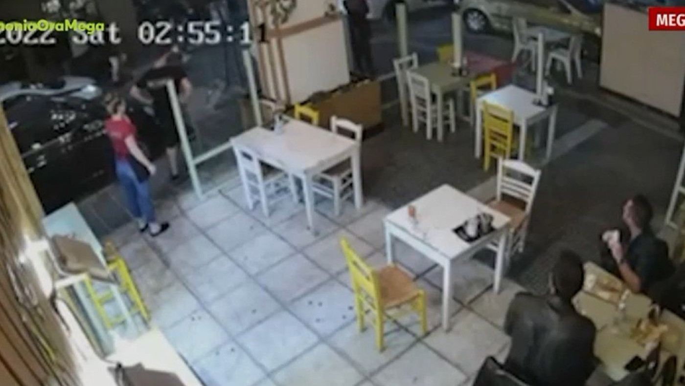 Θεσσαλονίκη: Βίντεο ντοκουμέντο από τον ξυλοδαρμό 22χρονου από ομάδα τραμπούκων στα Λαδάδικα