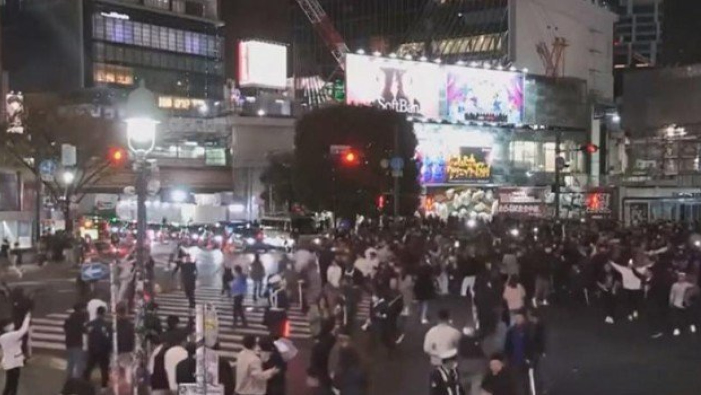 Παγκόσμιο Κύπελλο 2022: Ξεχύθηκαν στους δρόμους στο Τόκιο οι Ιάπωνες!