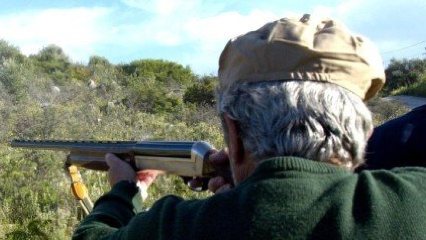 Τον πέρασε για θήραμα και τον πυροβόλισε θανάσιμα