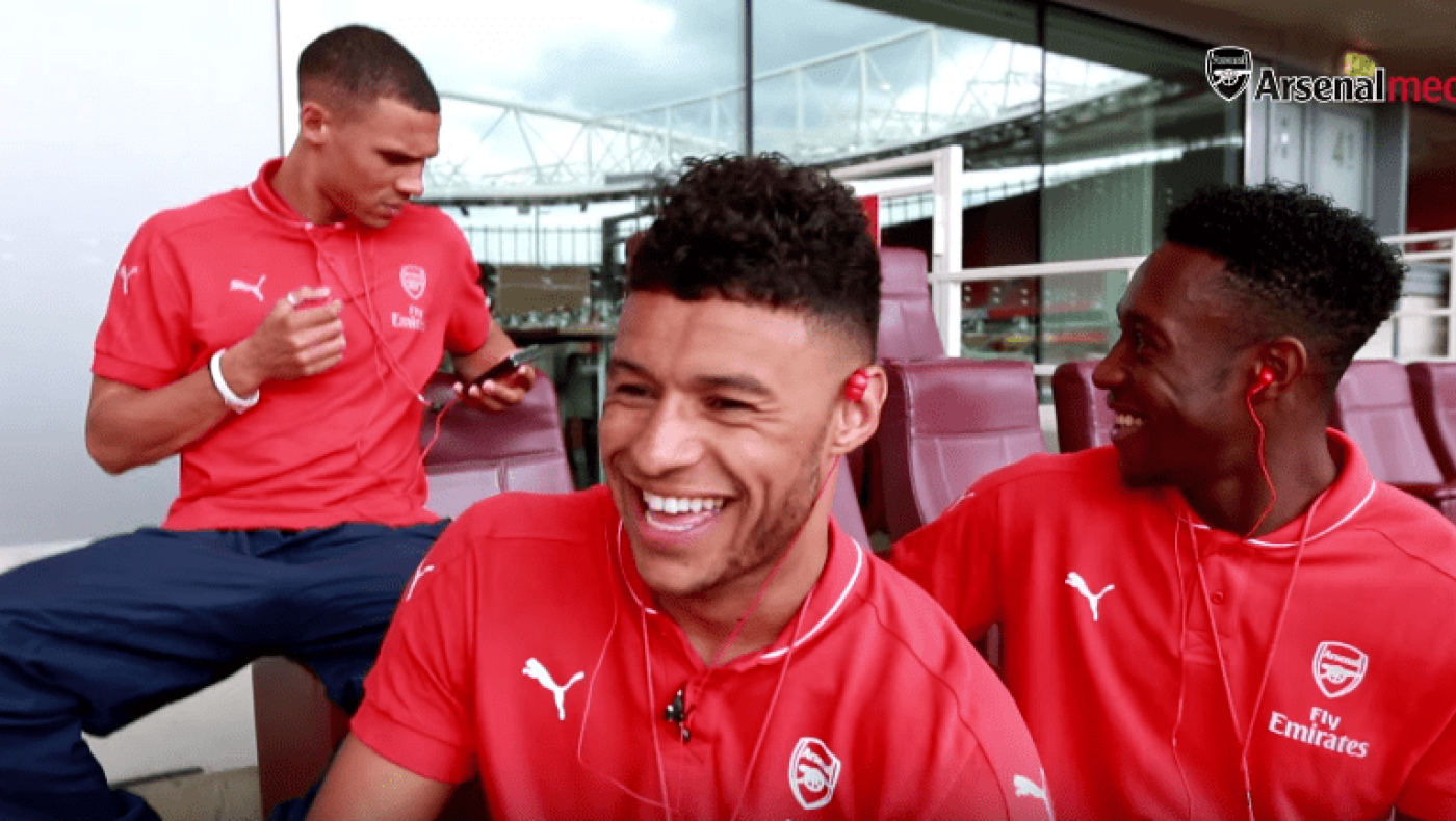 «Αφήστε τα βίντεο και παίξτε μπάλα» (video) 