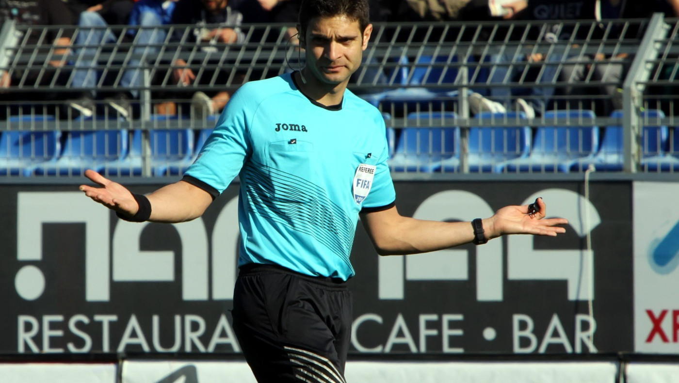 Απίστευτες… αφέλειες   