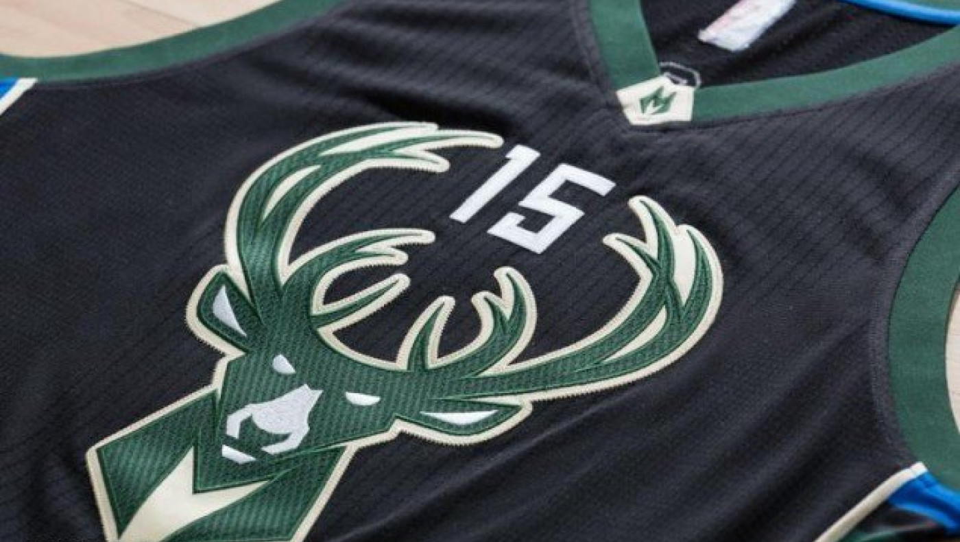 Τα «σπάνε» οι νέες εμφανίσεις των Μπακς (pics)