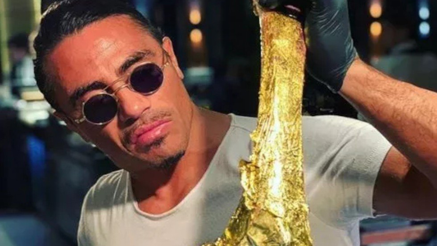 Τι γεύση έχει η χρυσή μπριζόλα του Salt Bae; H αλήθεια για τον βρώσιμο χρυσό