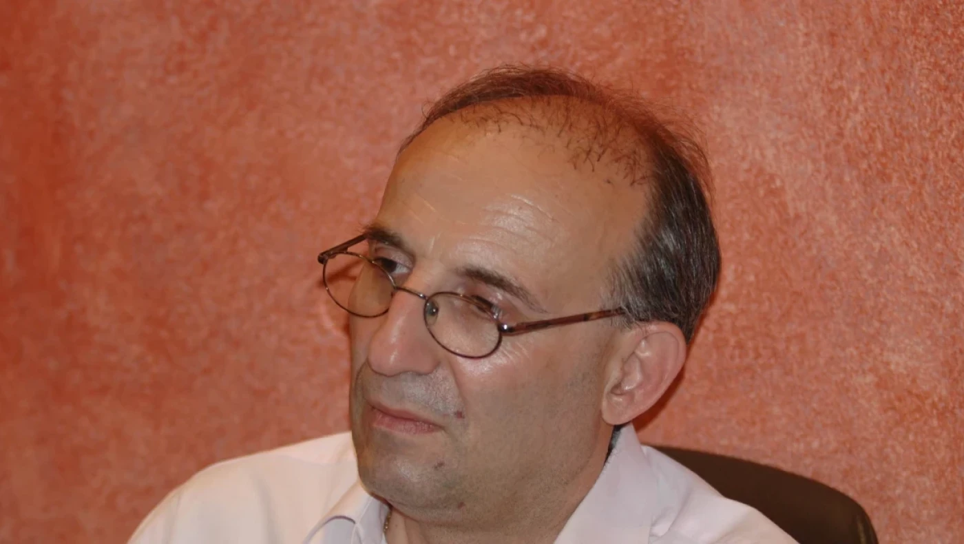 Ιατροδικαστής Καρακούκης: Μηνύει τον Αλέξη Κούγια για την αμφισβήτηση της επιστημονικής του επάρκειας