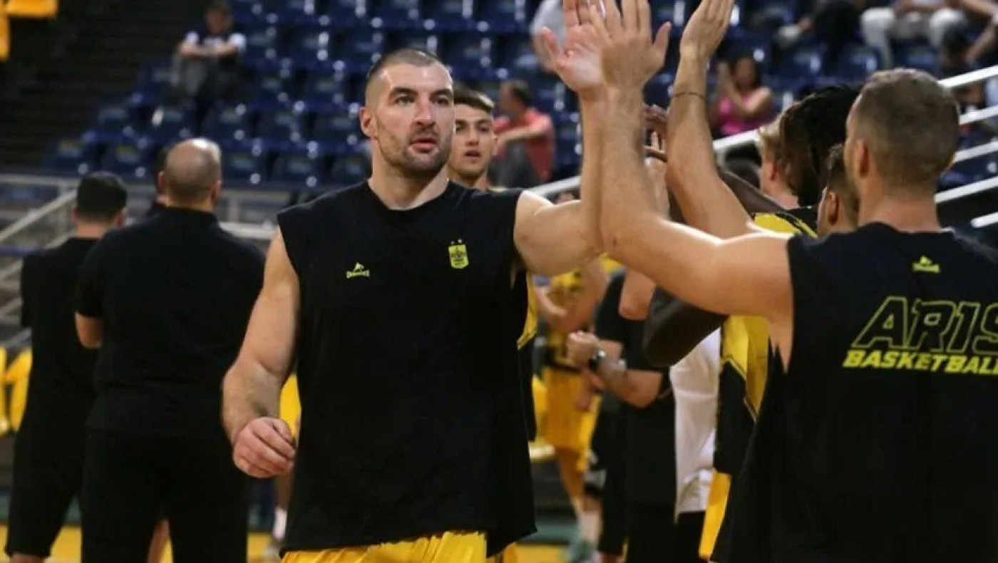 Καββαδάς: «Μακάρι να συνεχίσουμε να γεμίζουμε το γήπεδο, να γίνει ο Άρης «σήμα κατατεθέν»