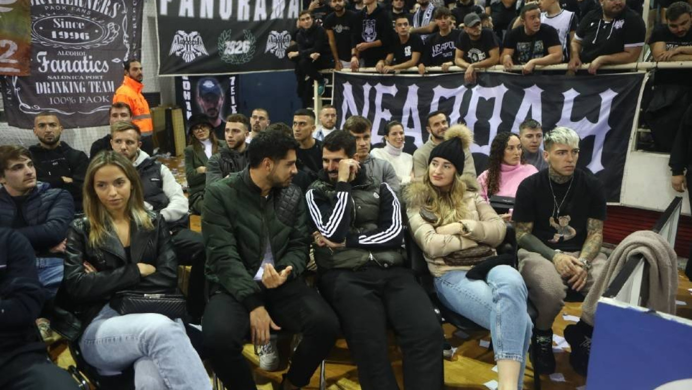 Στο Παλατάκι ο ποδοσφαιρικός ΠΑΟΚ για το ντέρμπι με τον Ολυμπιακό - Παρόντες και οι Σαββίδης - Μπότο