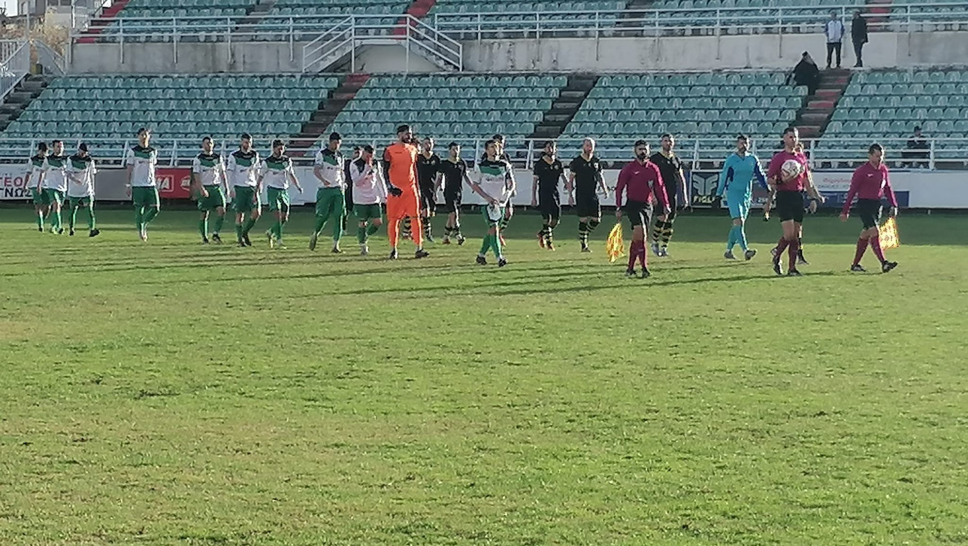 Κολώνης: «Μας μένει η πίκρα των παικτών που θα λείψουν»