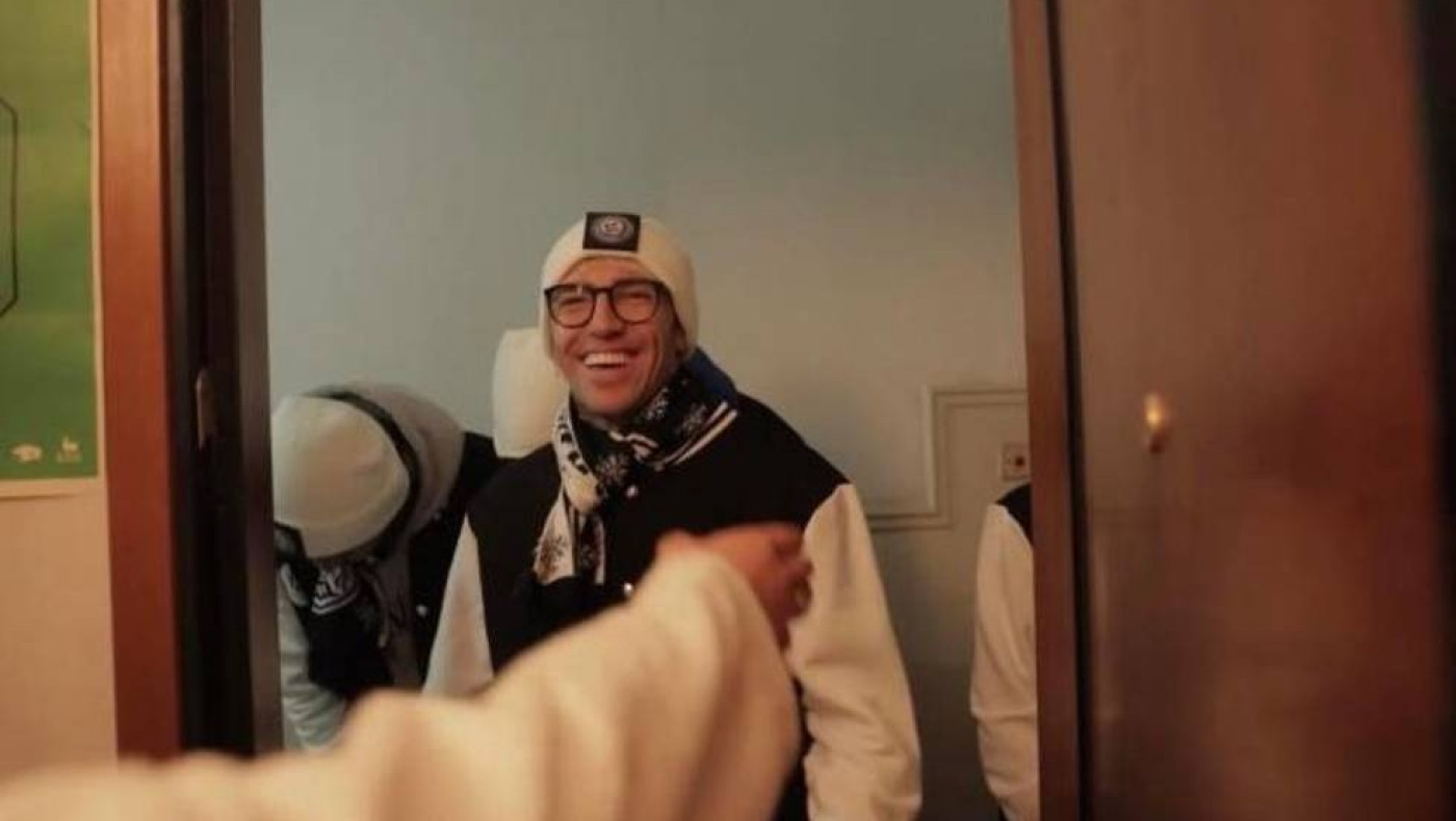 ΠΑΟΚ Xmas Project: Το... επικό backstage με πρωταγωνιστή τον Μπράντον Τόμας (vid)