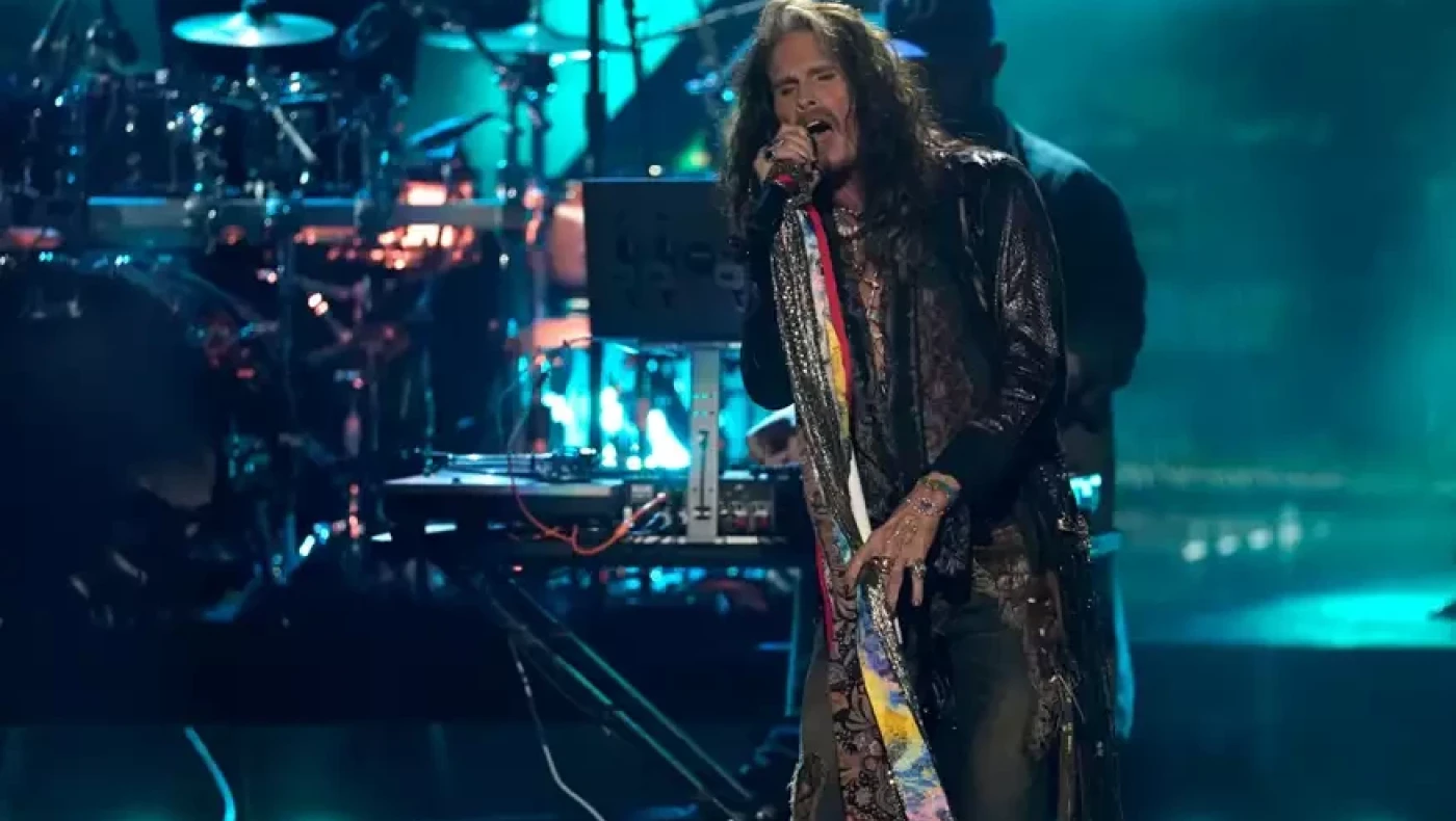 Steven Tyler: Ο frontman των Aerosmith κατηγορείται για σεξουαλική κακοποίηση ανήλικης