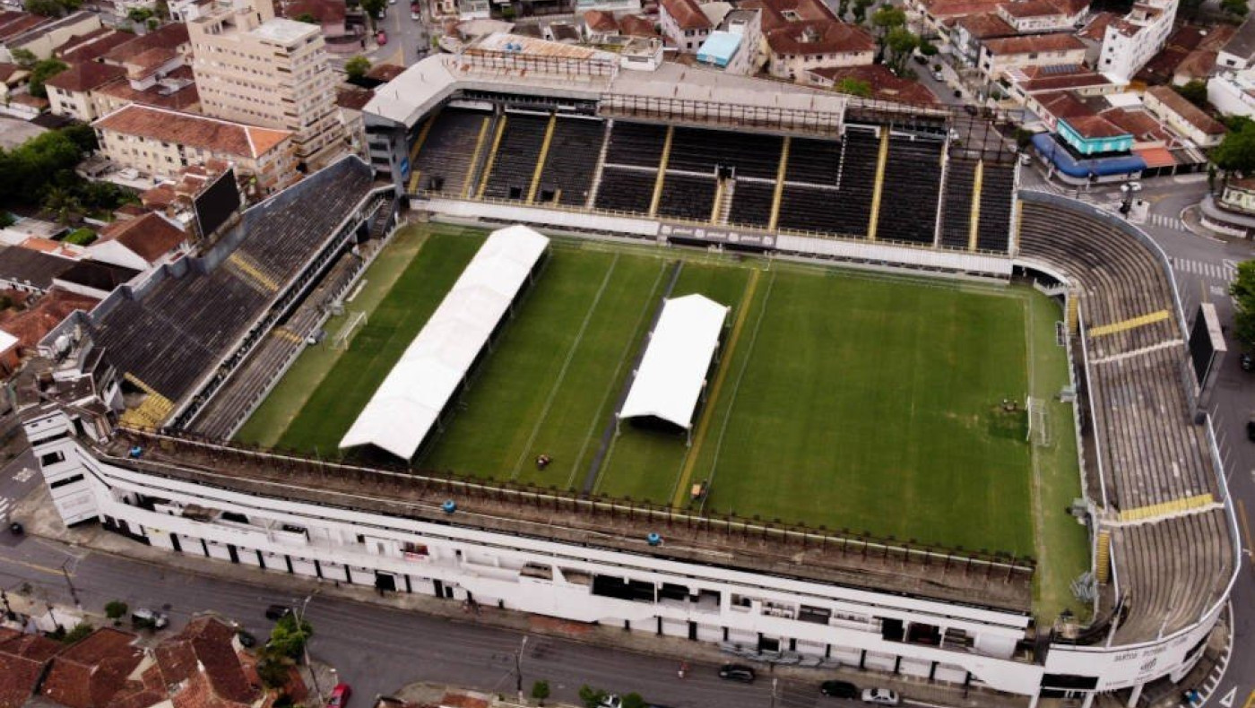 Πελέ: Έτοιμο το γήπεδο της Σάντος για την κηδεία του