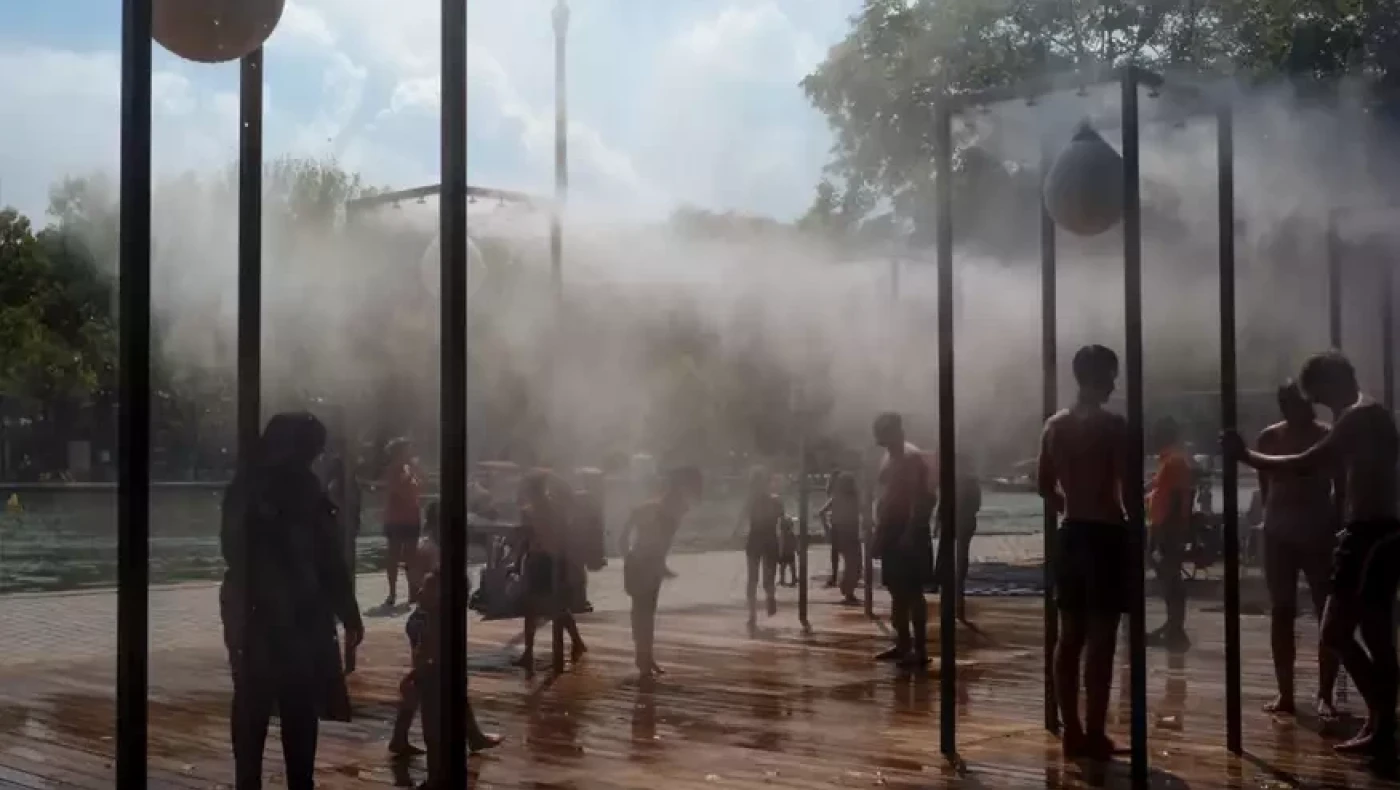 Χρησμός Νουριέλ Ρουμπινί: «Η ανθρωπότητα οδεύει προς την καταστροφή»