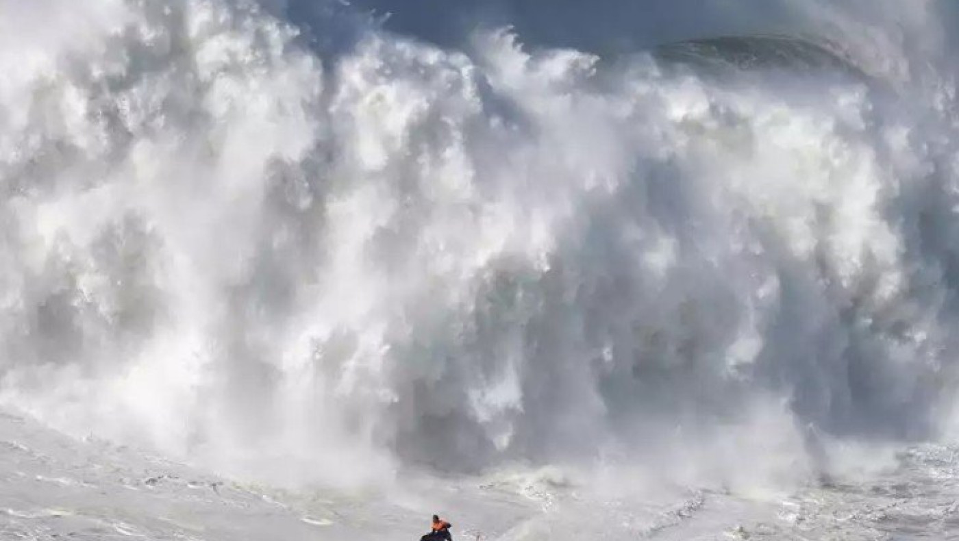 Βραζιλιάνος σέρφερ έχασε τη ζωή του σε πελώρια κύματα!