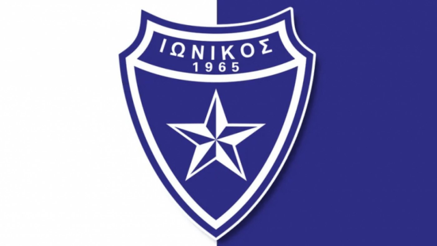 Ιωνικός για Παπαδόπουλο: «Επικίνδυνος, άσχετος, ανίκανος!»