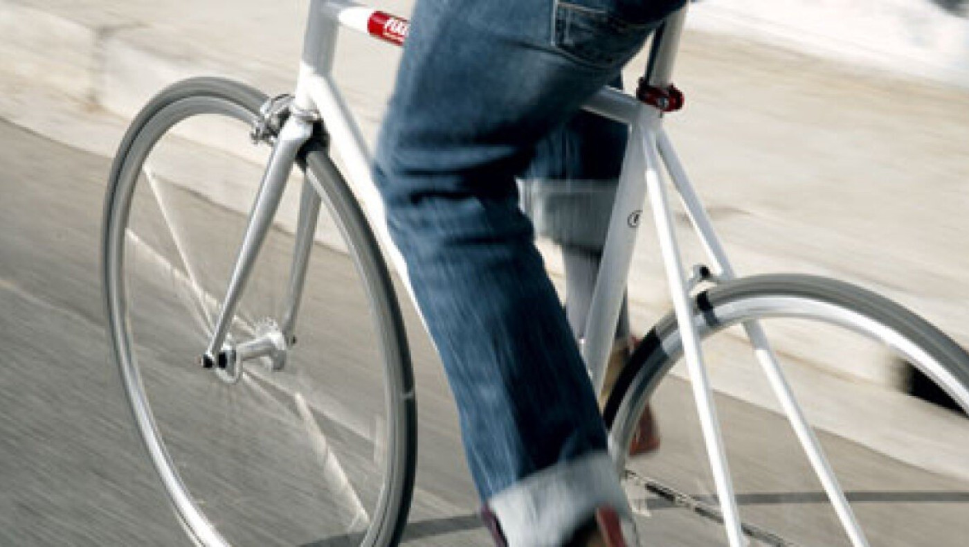 Θεσσαλονίκη: Έκανε 90 χλμ. με το ποδήλατο για να επιτεθεί στην αδελφή του!